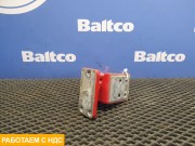 Петля двери левая